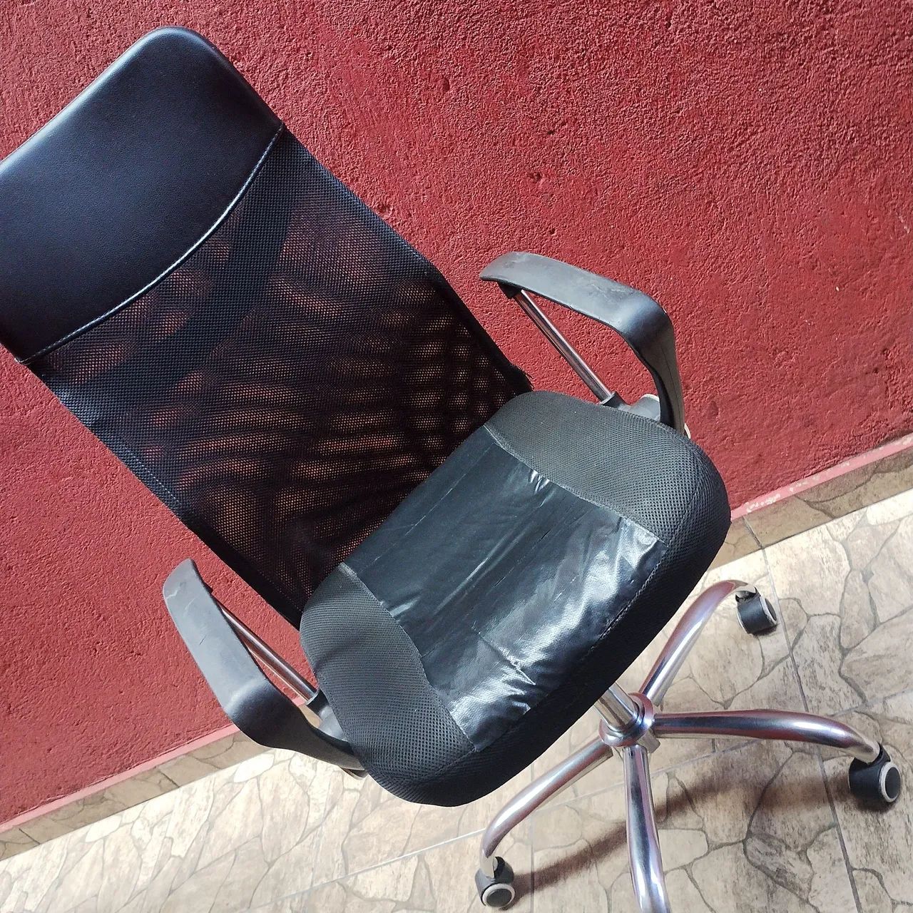 CADEIRA DE ESCRITÓRIO