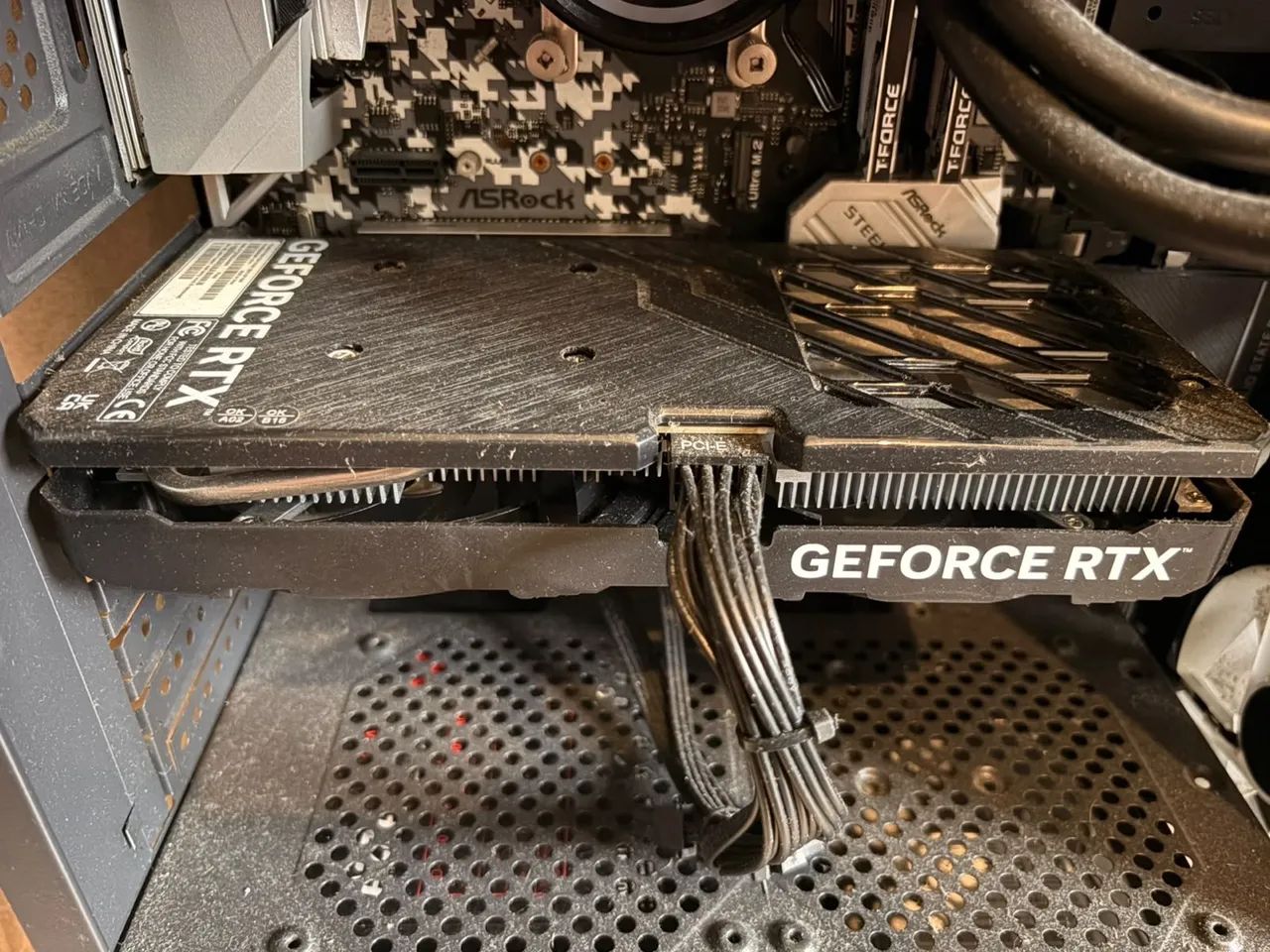 PC GAMER - RTX 4060 - Foto 2