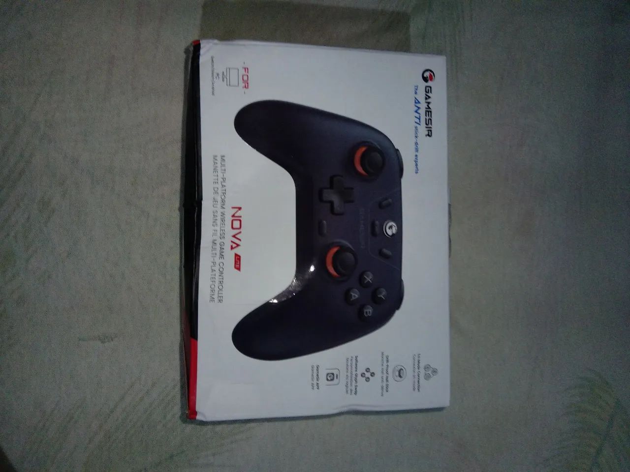Controle Gamesir Nova Lite 