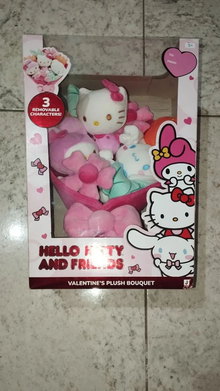 Hello Kitty Buquê Dia dos Namorados