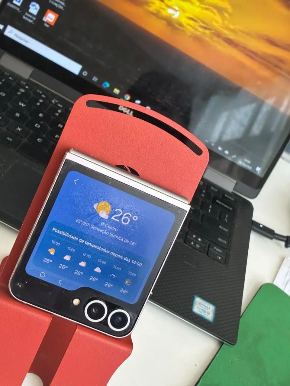 Samsung Z Flip 6 - Foto 4