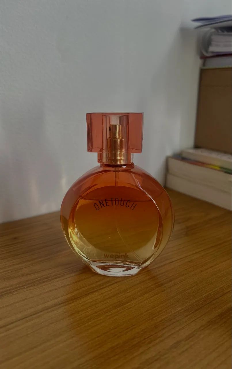 Perfume one touch WePink 