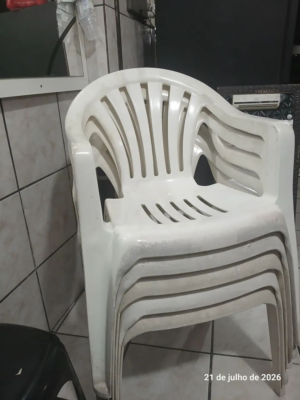 CADEIRA  DE PLÁSTICO  - Foto 4