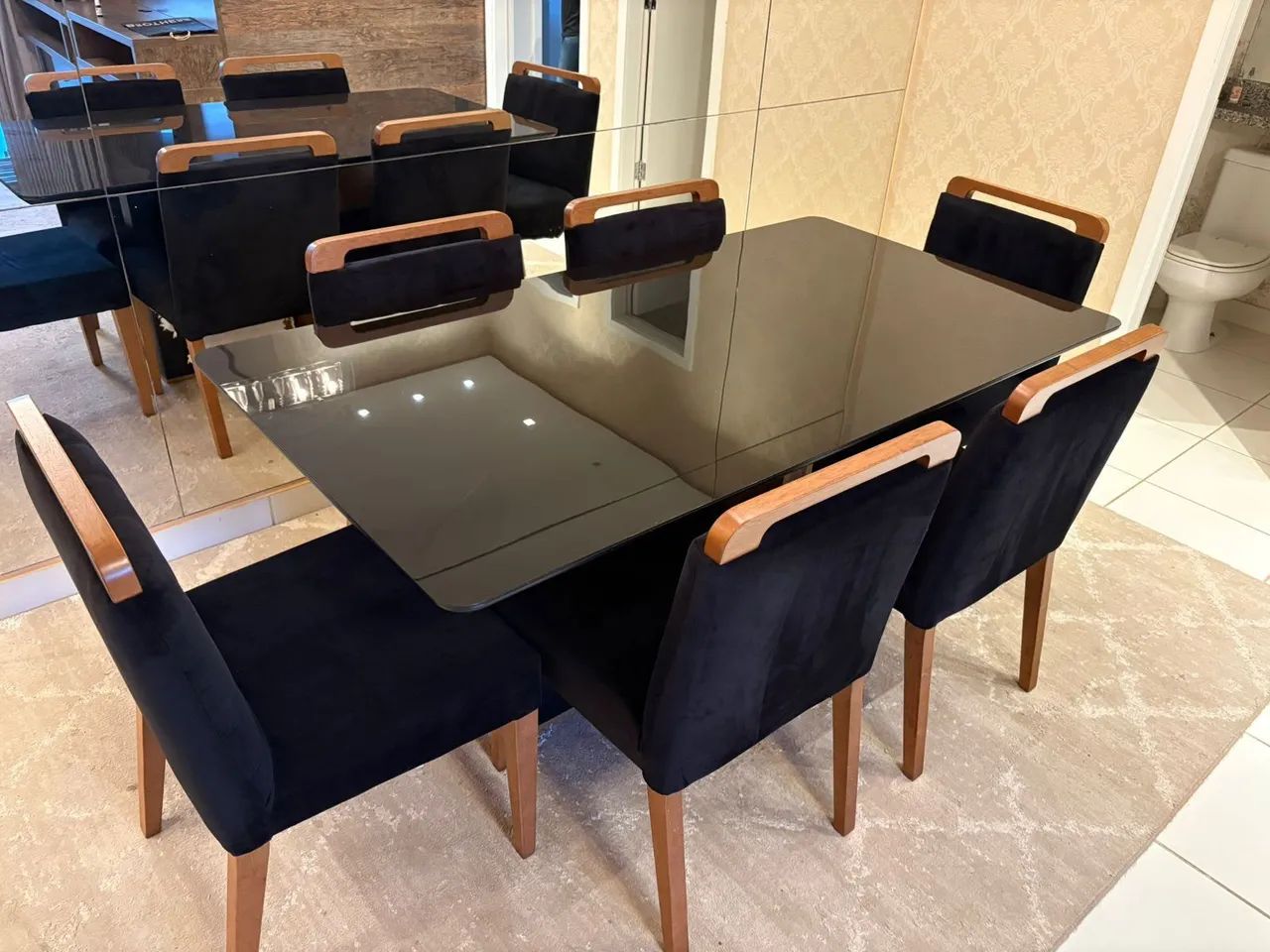  Vendo Mesa tampo vidro/madeira 6 cadeiras maciça!