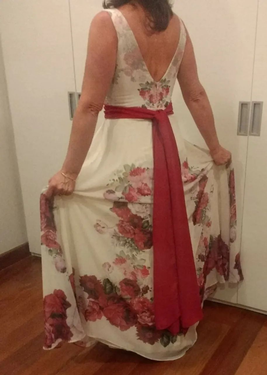 Lindo vestido para festas - frete grátis  - Foto 2