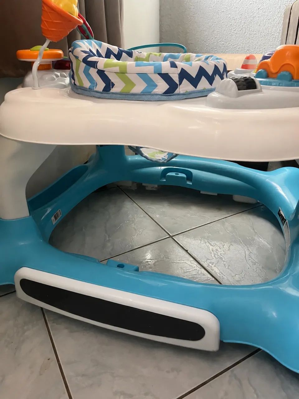 Andador infantil cosco - Foto 4