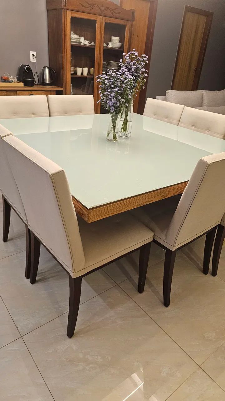 Mesa quadrada 8 lugares sensacional comprada na German - Foto 5