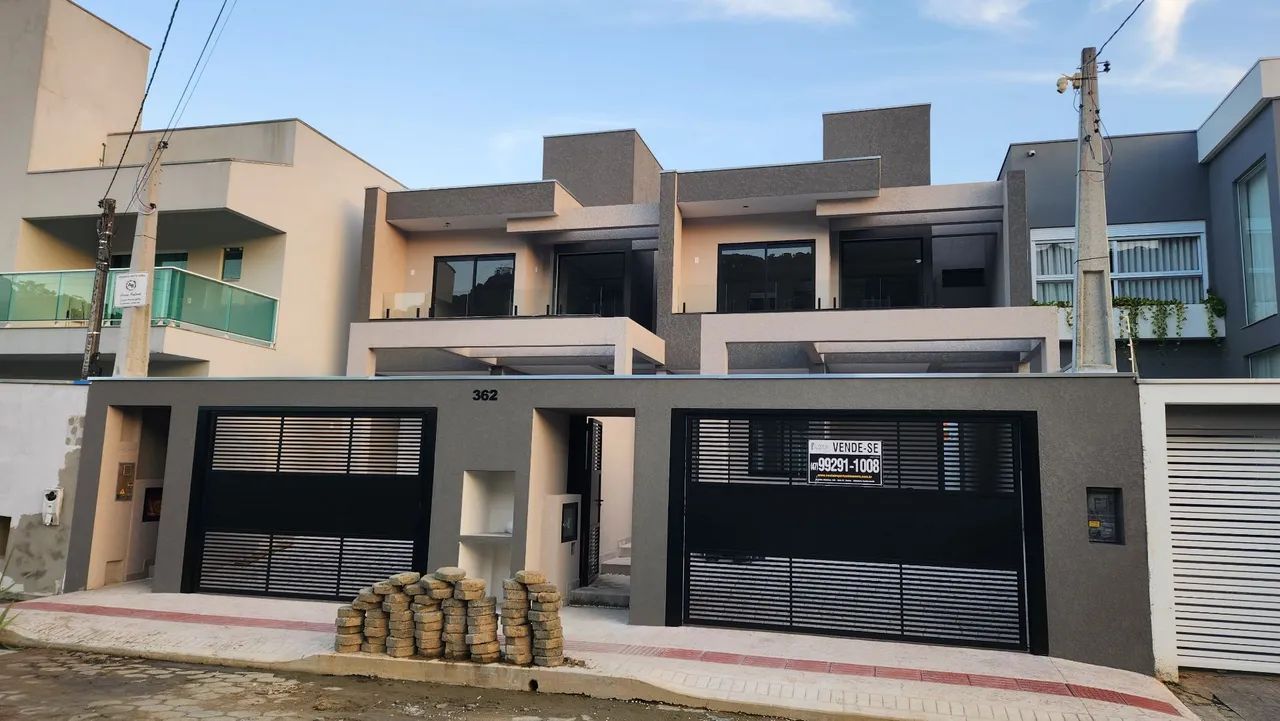 Sobrado / Casa na Ressacada Itajai