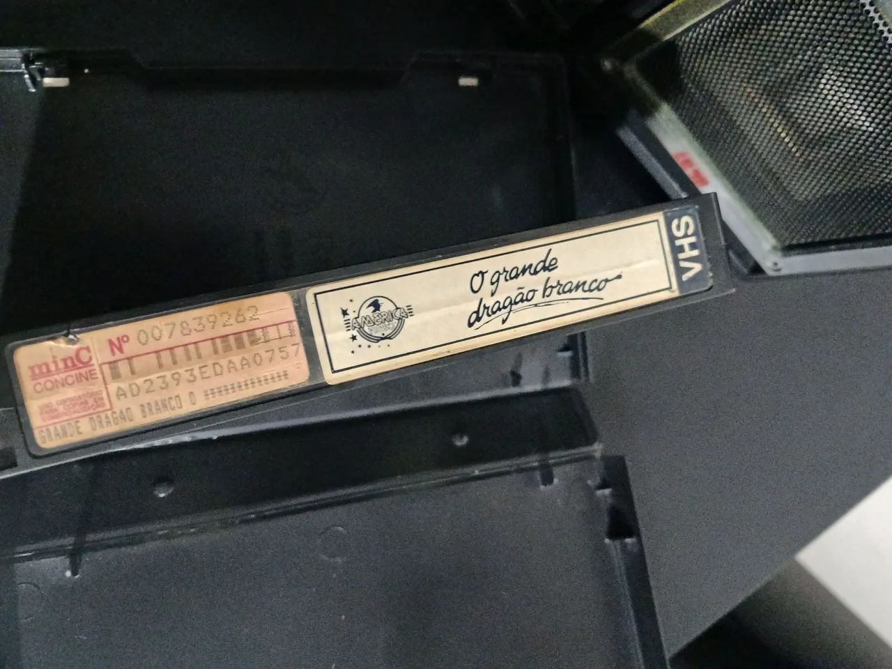 Vhs o grande dragao branco dublado.  - Foto 3