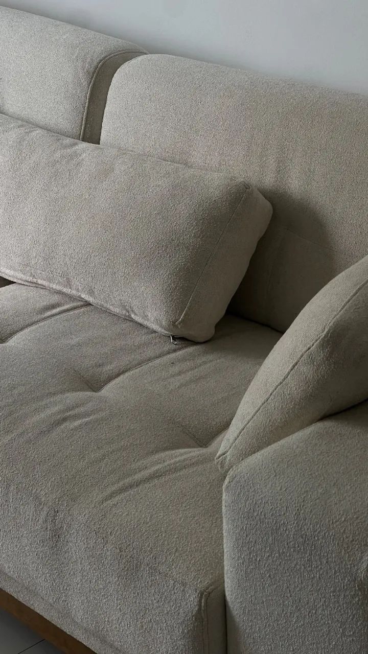 Lindo sofá de 4 lugares - Foto 4