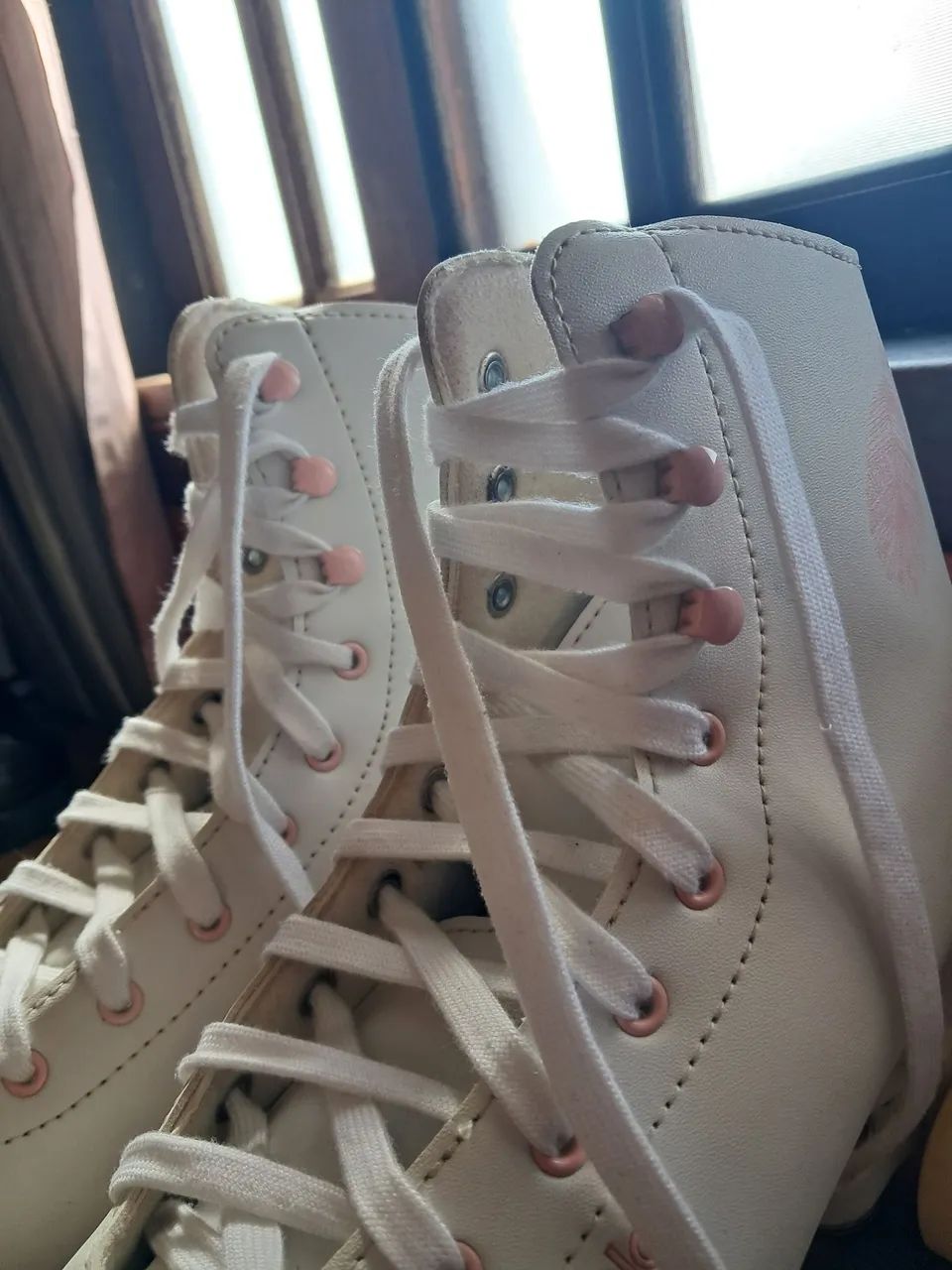 Patins Oxelo Branco com rosa - Foto 2