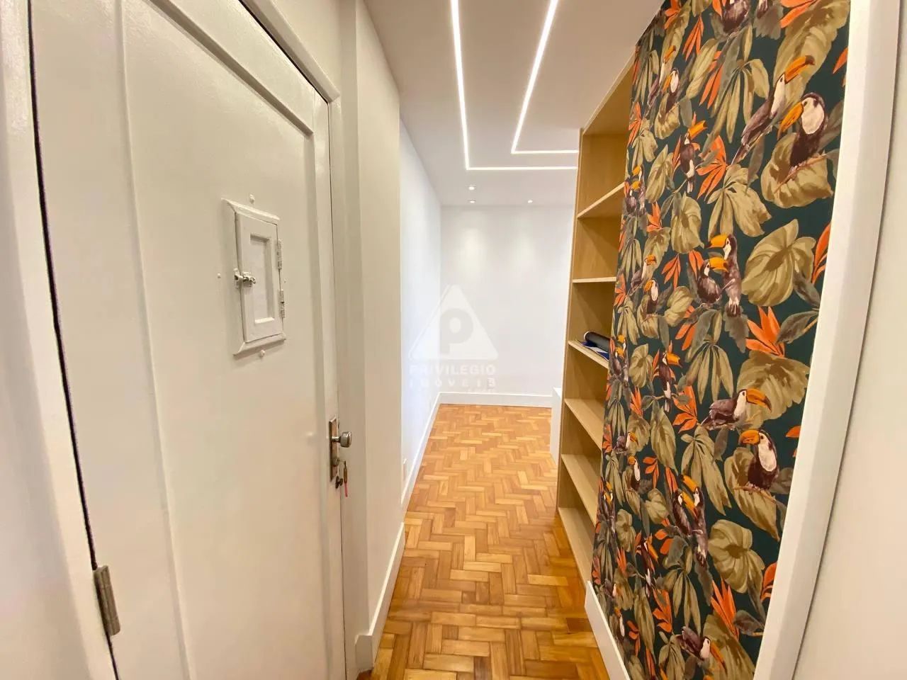 Apartamento 1 Quarto e Sala Reformado na Glória - Foto 2