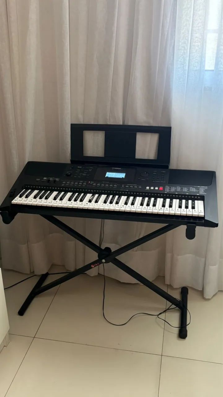 Teclado Yamaha PSR E 463 - Foto 2