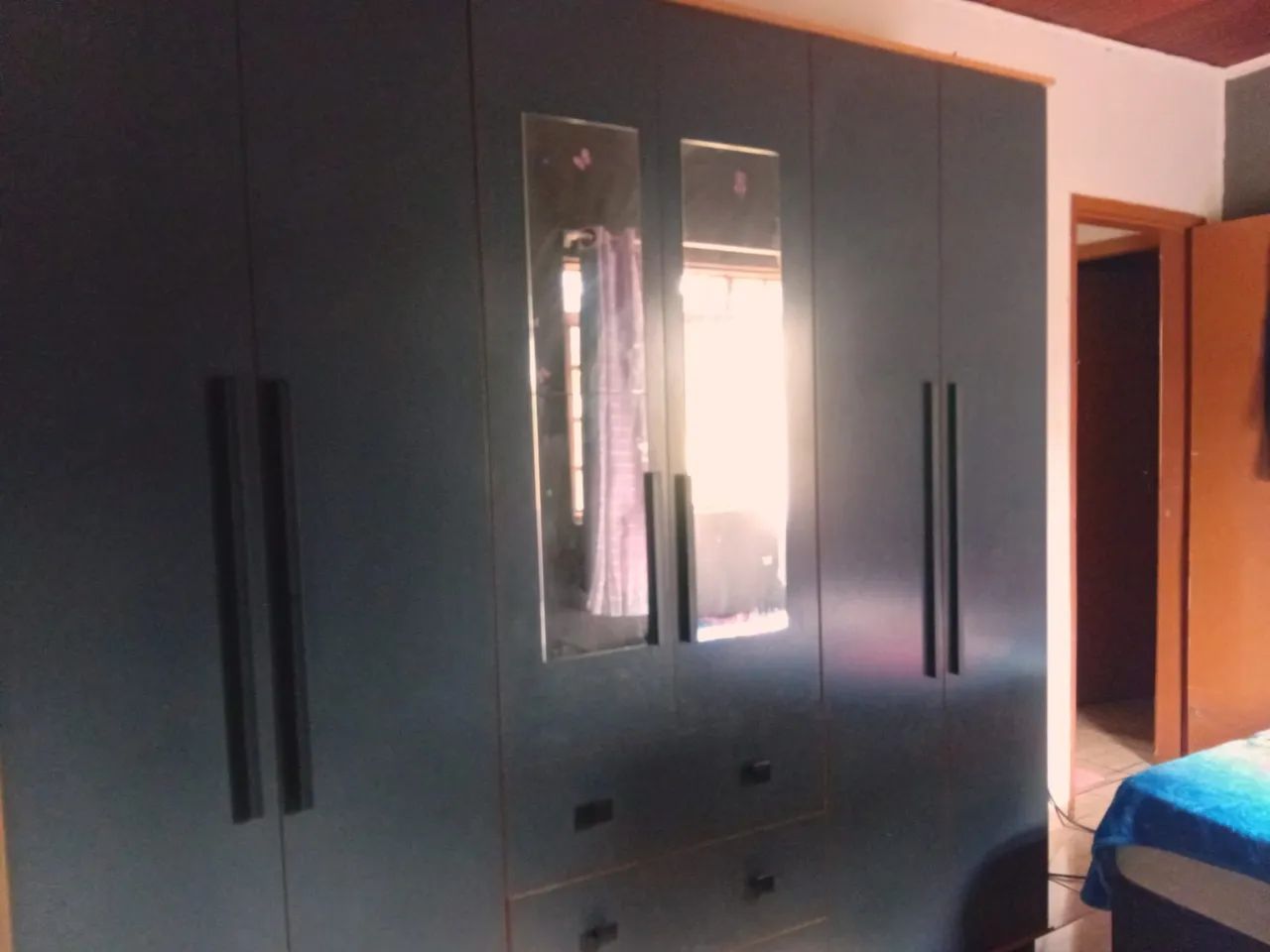 Guarda roupa casal 