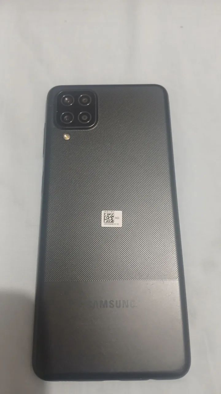 Samsung galaxy A12 64gb perfeito estado - Foto 2