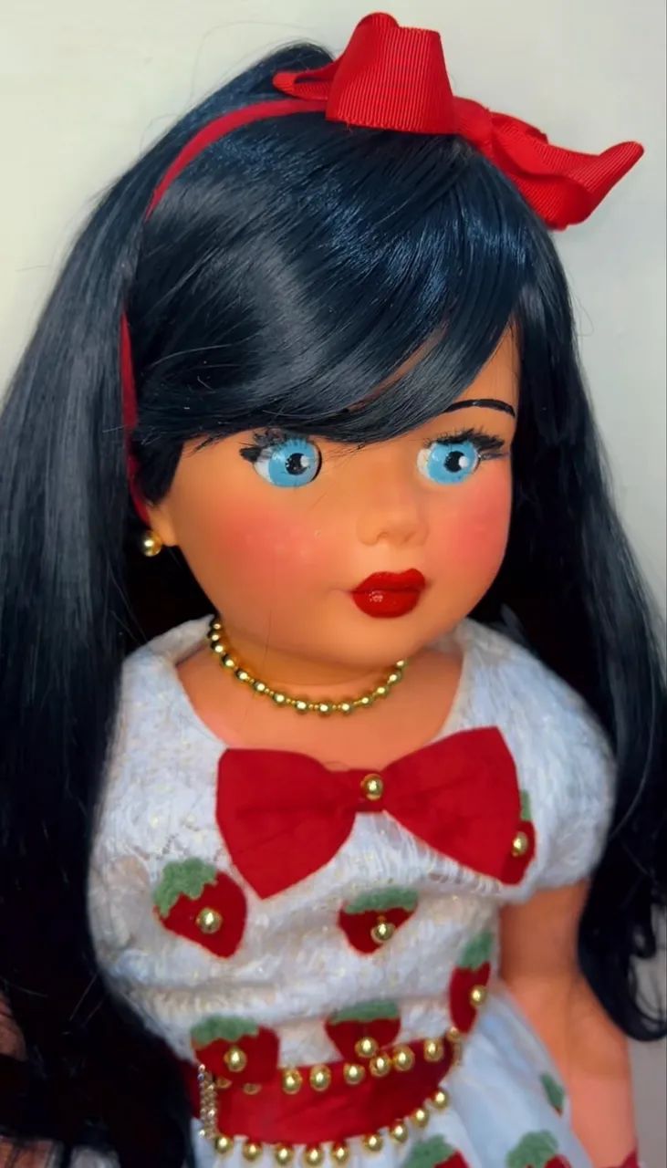 Boneca amiguinha moranguete  - Foto 3
