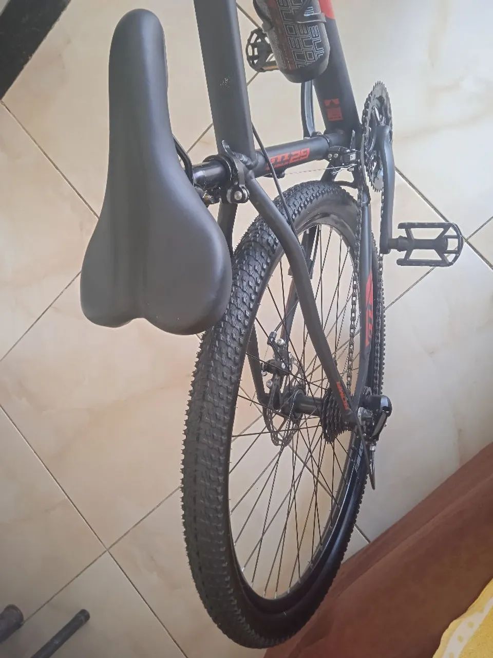 Bicicleta nova. Só usada 2 vezes - Foto 3