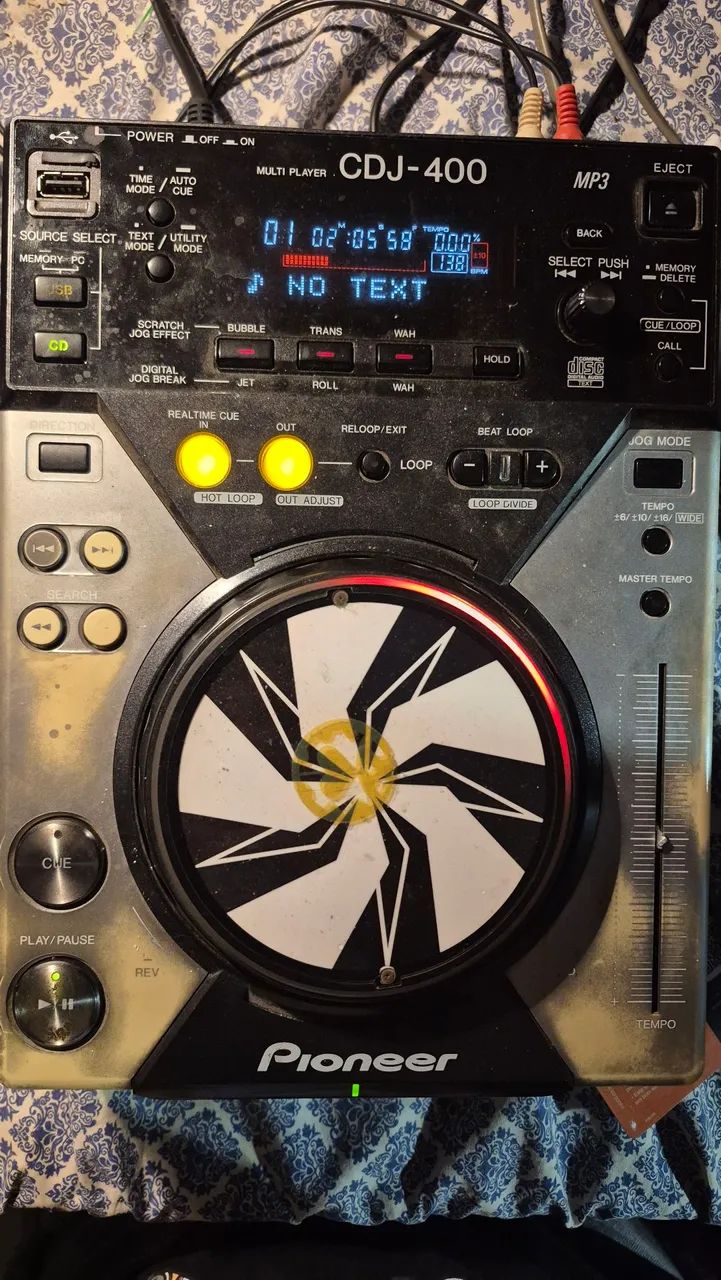 PAR DE CDJ 400 PIONEER 100v