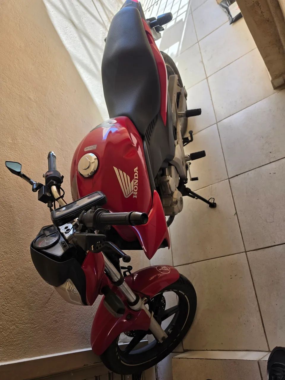 Honda CB300R 2014 - Foto 4