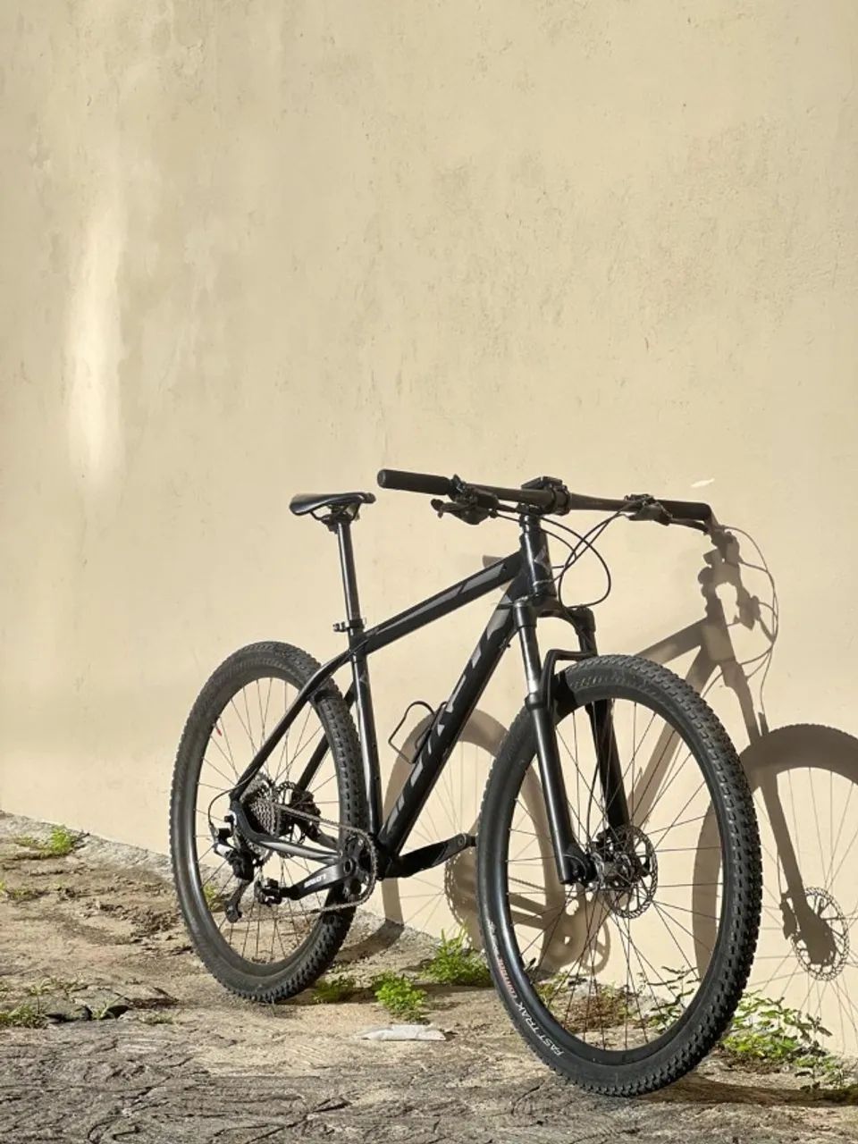 Bike First Shelby 11v Shimano Deore  - Foto 2