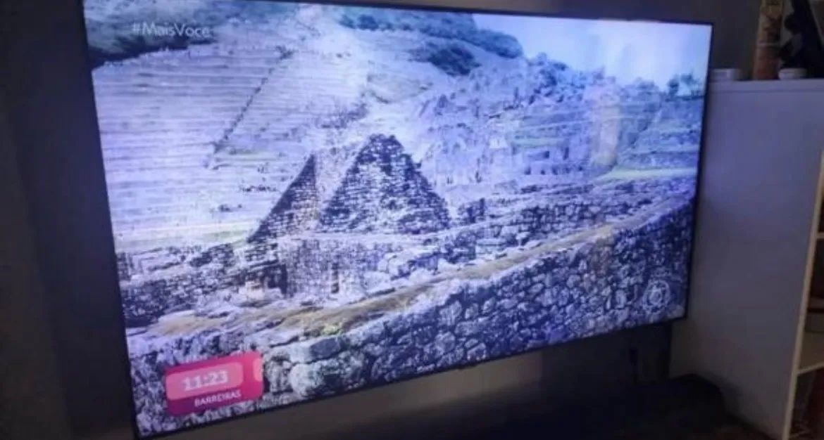 Smart TV Samsung 65 polegadas - Foto 3