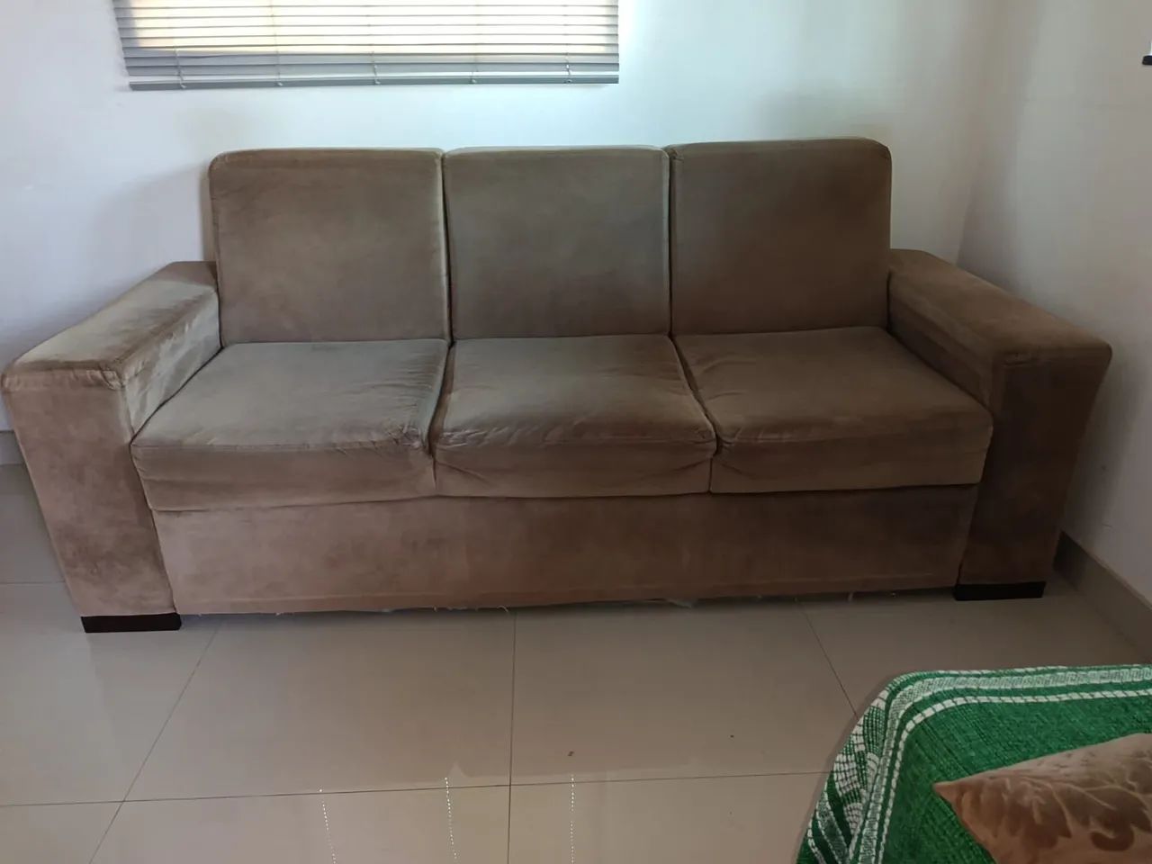 Conjunto de sofá 2 e 3 lugares cor marrom ? - Foto 2