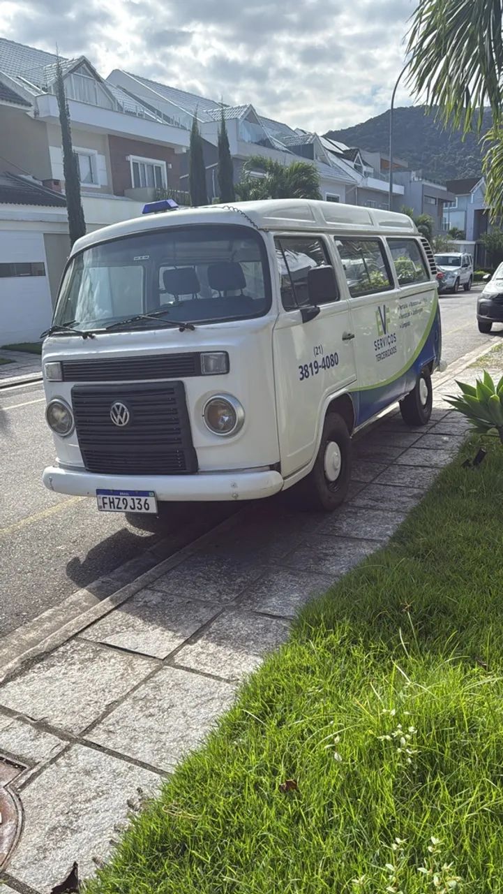 Volkswagen Kombi STANDARD 1.4 MI TOTAL FLEX 8V 2014