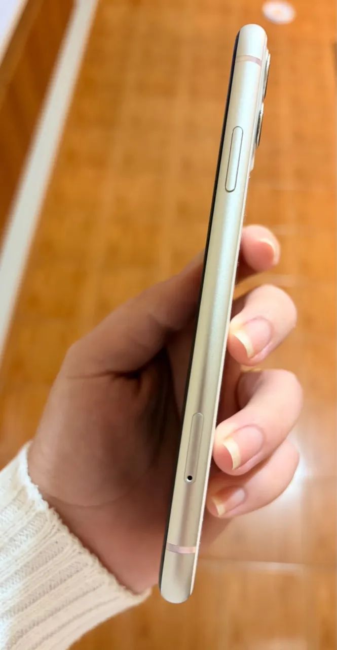 Vendo IPhone 11 - Foto 4