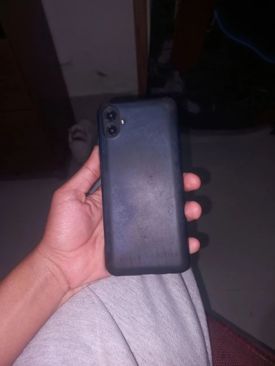 Vendo o celular Galaxi a04e - Foto 2