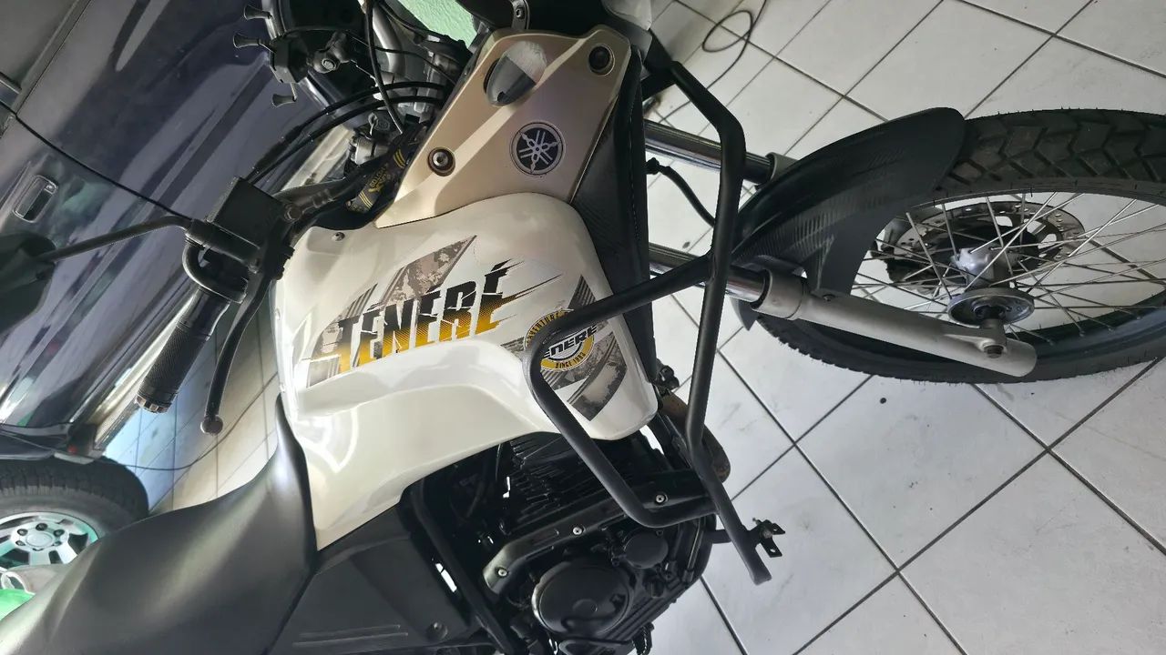 Teneré 250 2016
