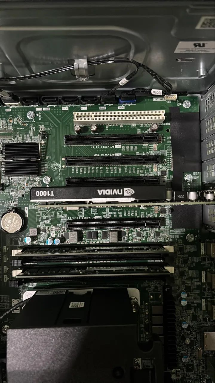 Workstation Dell 5820T - Foto 5