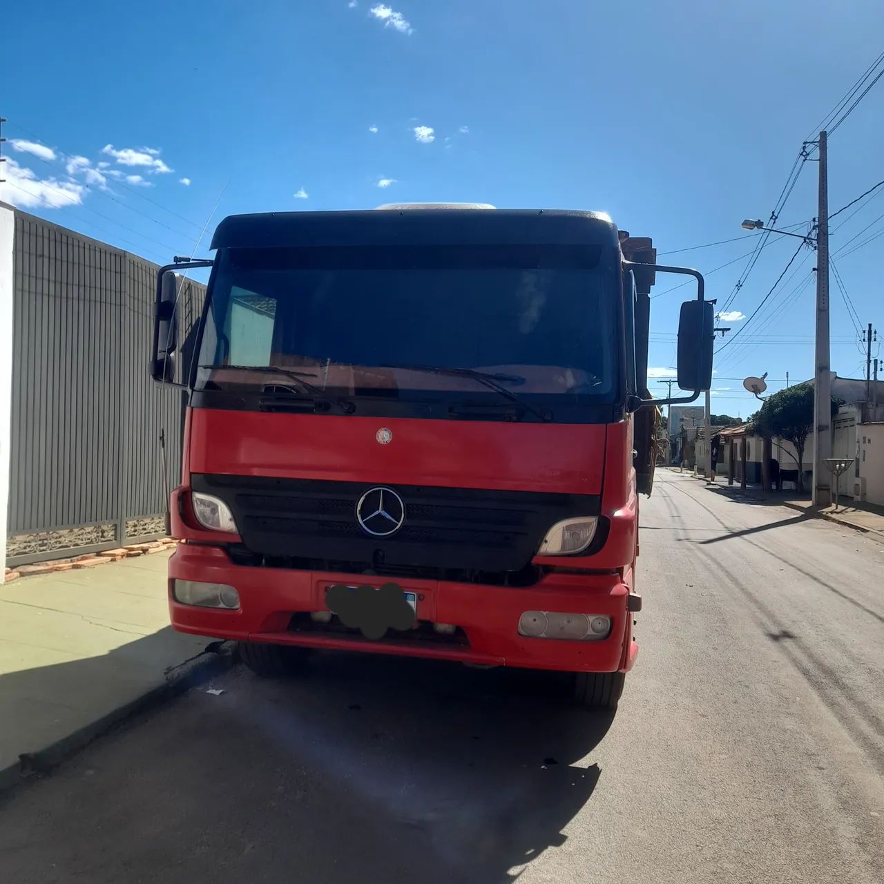 Caminhão atego 2425 2010 bitruck 