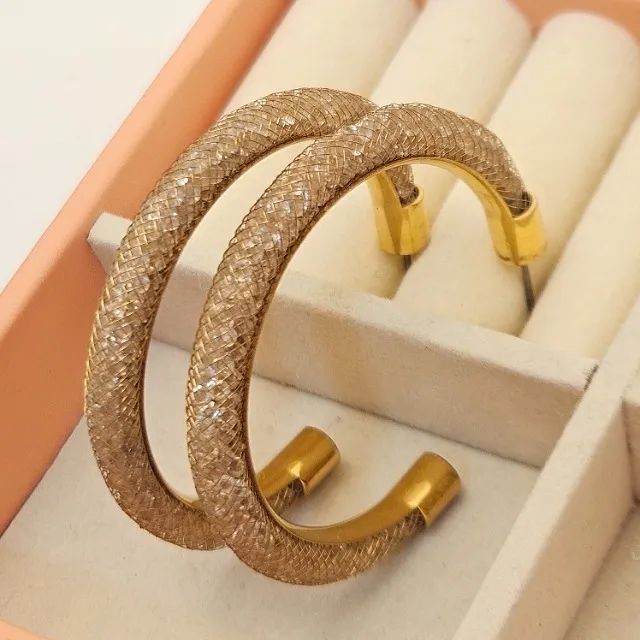 Argola Stardust Swarovski Malha Dourada C/ Cristais Original