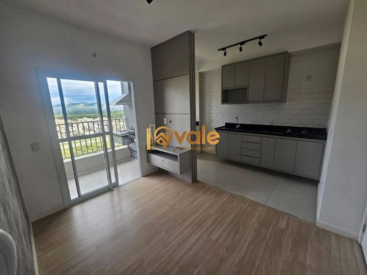 Apartamento com 2 dormitórios sendo 1 deles suíte com 52m²