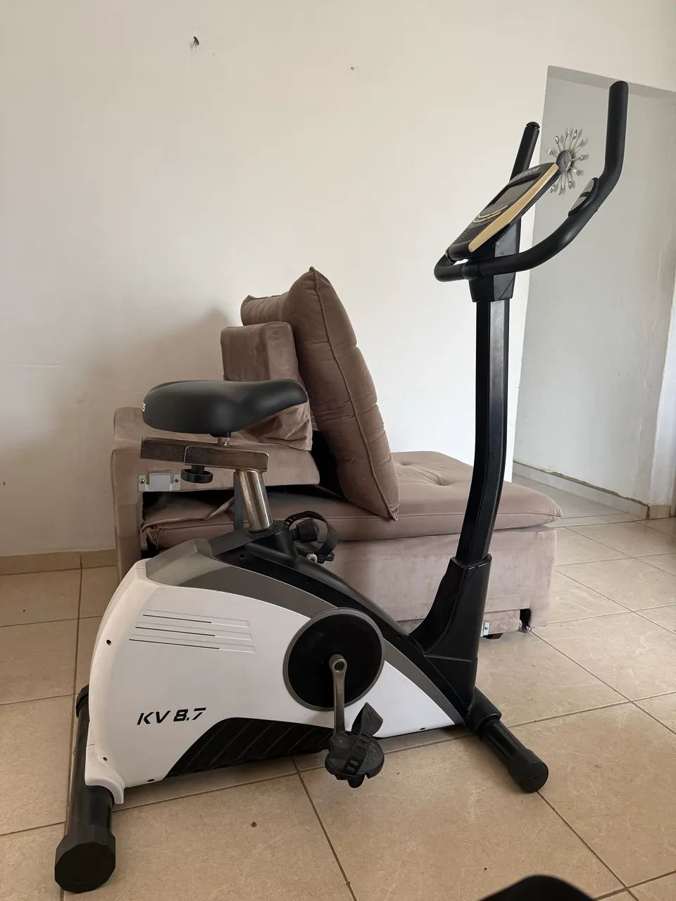 Bicicleta ergométrica kikos  - Foto 3