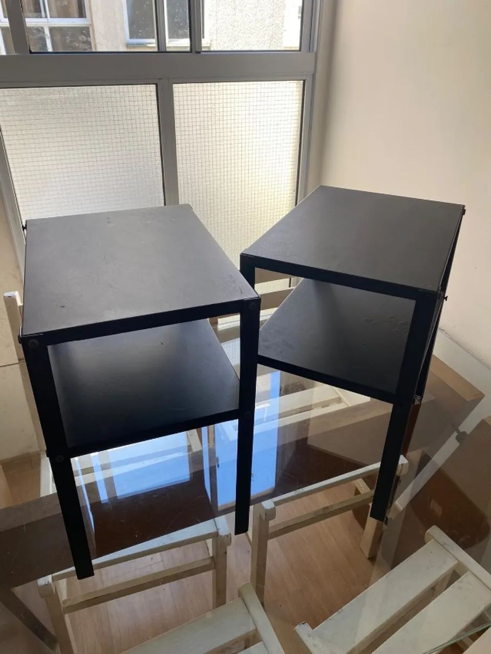 Mesa Auxiliar  44cm - 2 Prateleiras - Preta - Foto 2