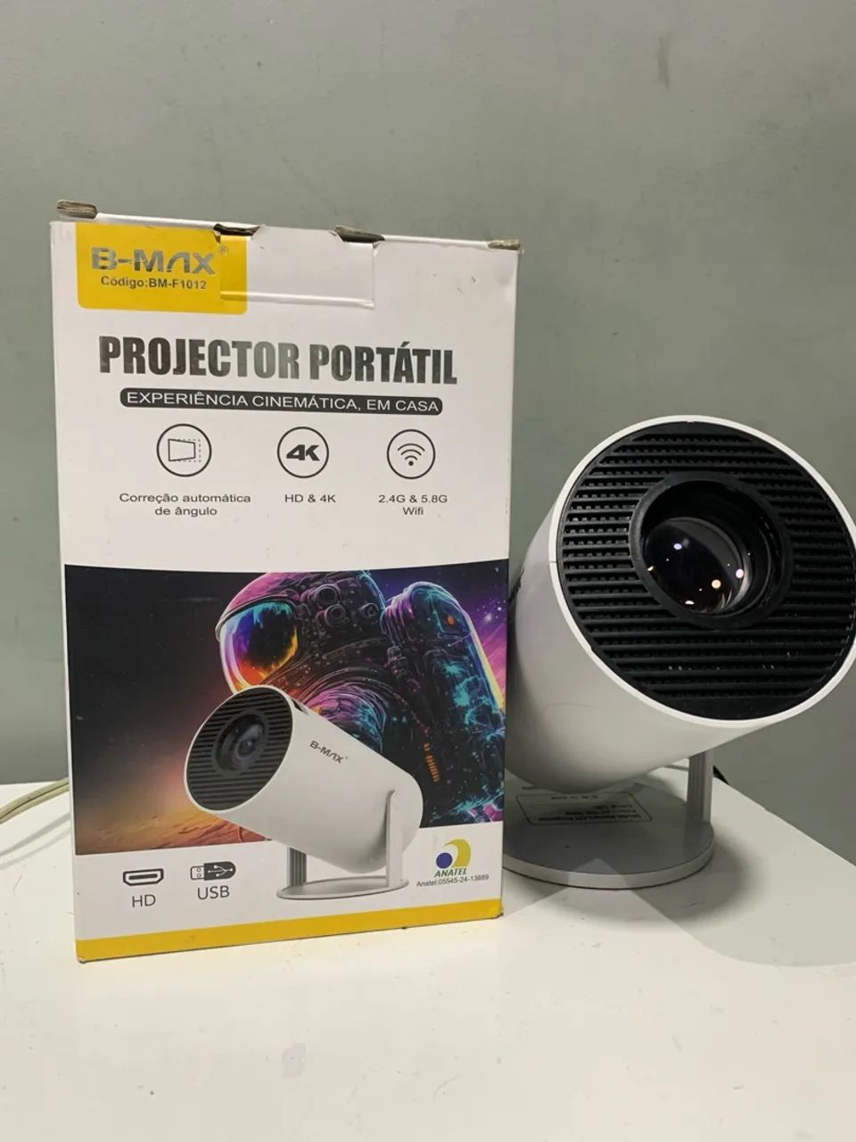 PROJETOR PORTÁTIL 