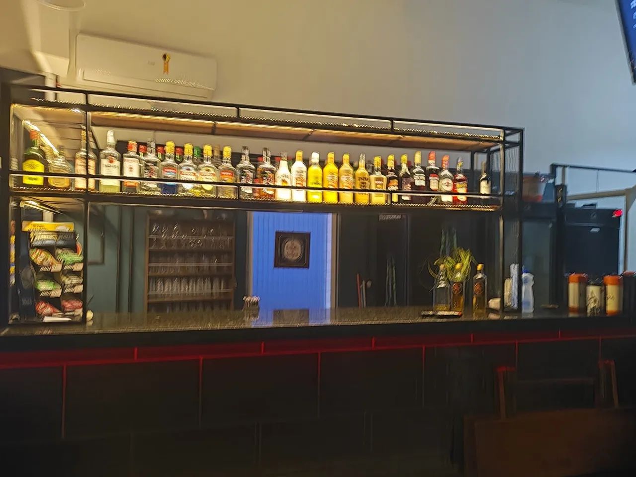 Bar suspenso feito sobe medida - Foto 2