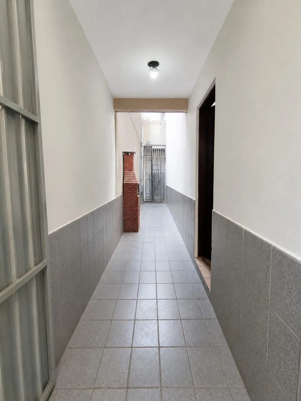 Vendo Sobrado com edícula e 02 vagas /aceito carro - Foto 3