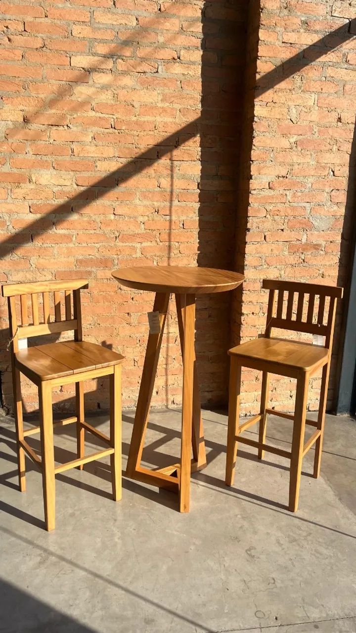 Conjunto Mesa Alta Com Banquetas Em Madeira maciça peroba rosa - Foto 5