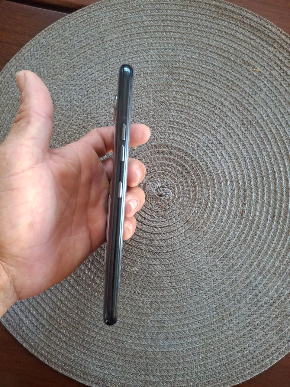Celular LG K61 128G cm trincado  - Foto 5