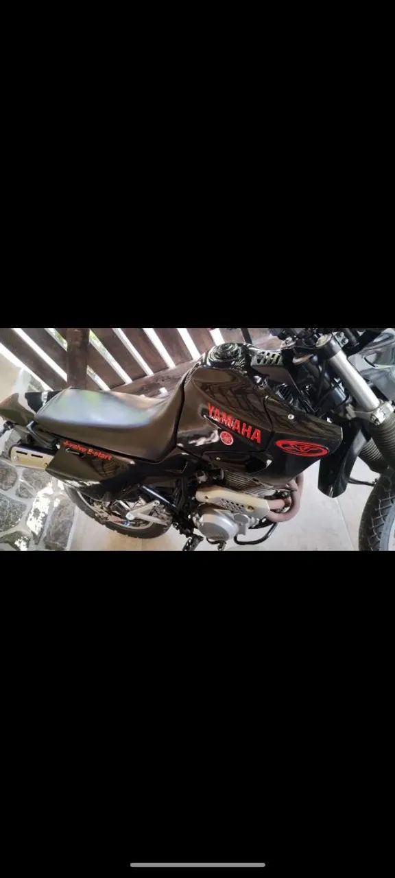 XT 600 em ótimo estado 