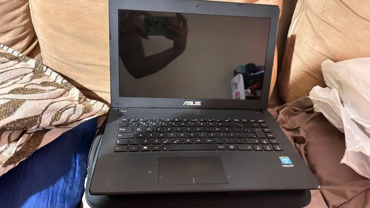 Notebook ASUS. - Foto 2
