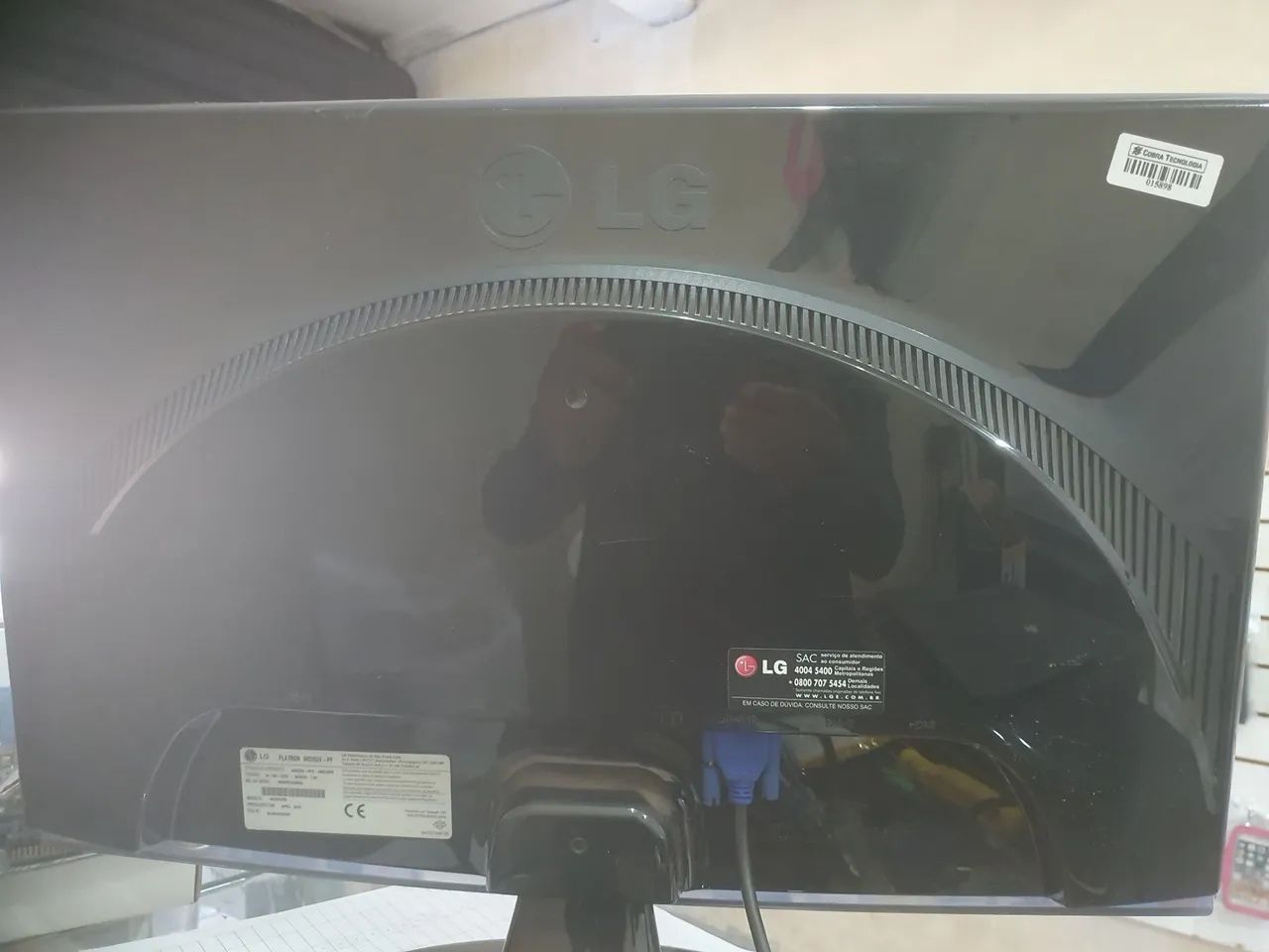 Monitor LG 23 polegadas HDMI DVI VGA - Foto 2