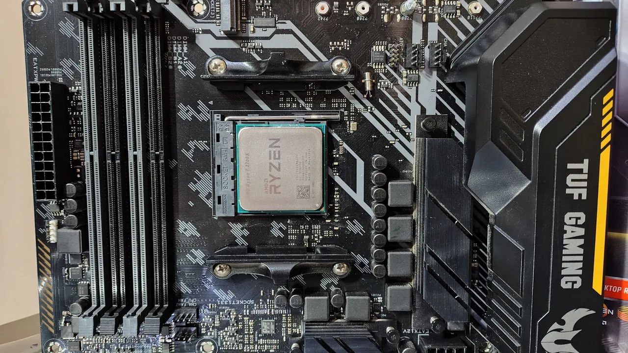 Placa mãe Asus TUF B450 plus gaming BIOS original de fábrica   - Foto 4
