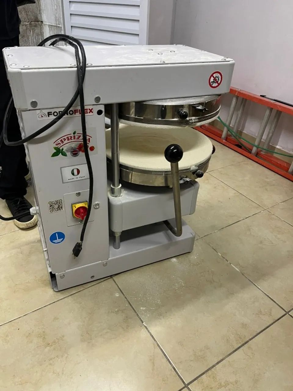 Abridora de Massa Profissional - Sprizza 40 - Foto 3