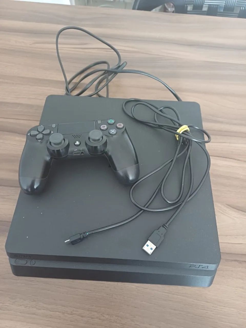 PS4