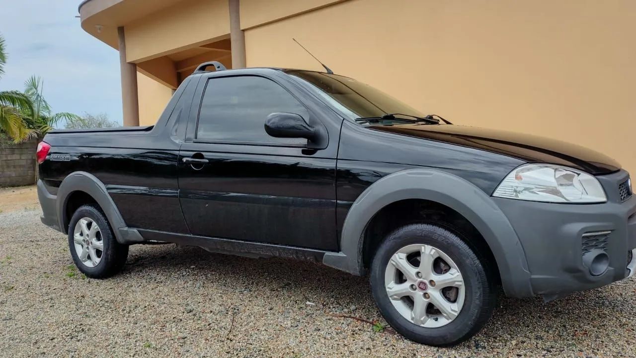 Fiat Strada Freedom 1.4 Flex 8V CS 2019 - Foto 2
