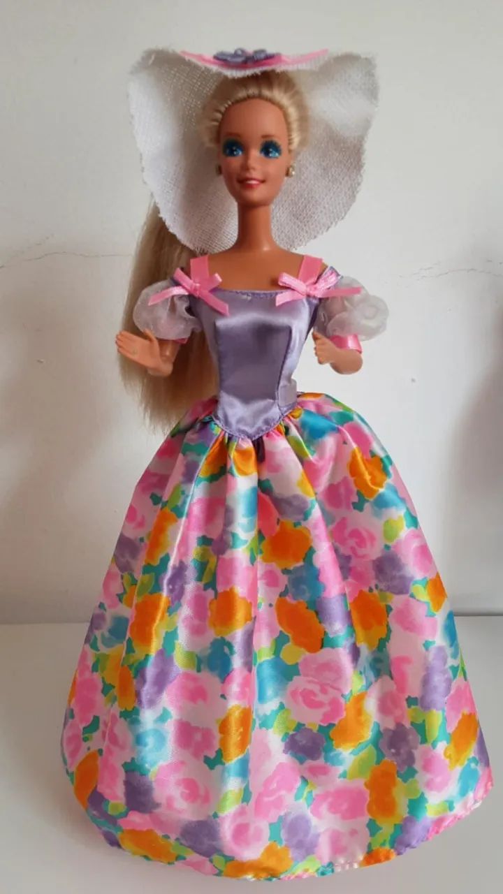 Boneca Barbie Anos 90 - Foto 2