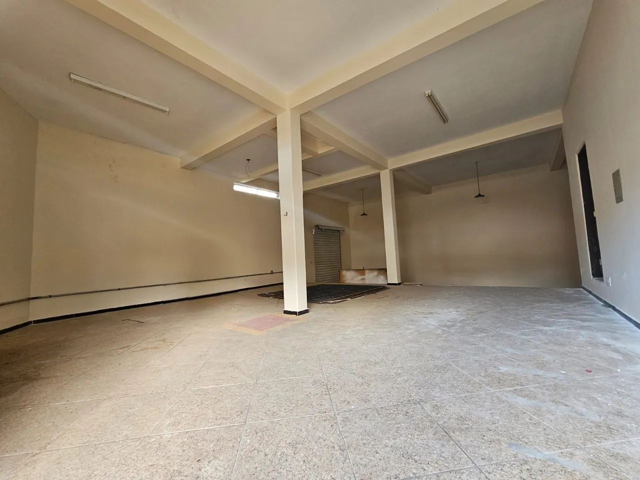 Excelente Ponto Comercial de Esquina  - Foto 5